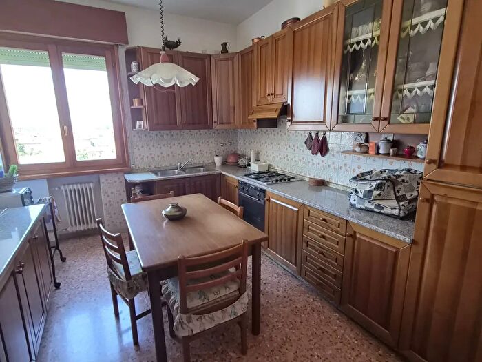 Appartamento con 5 locali in vendita in Via Nino Bixio, Casalmaggiore