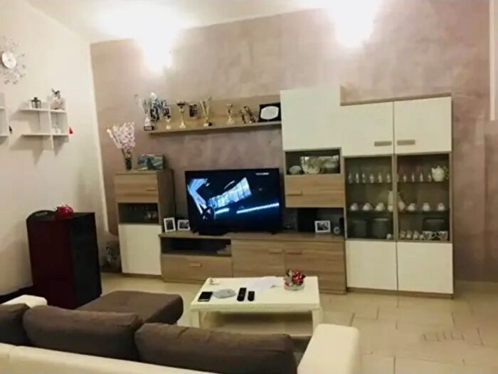 Appartamento trilocale in vendita in Via Liguria, Ururi