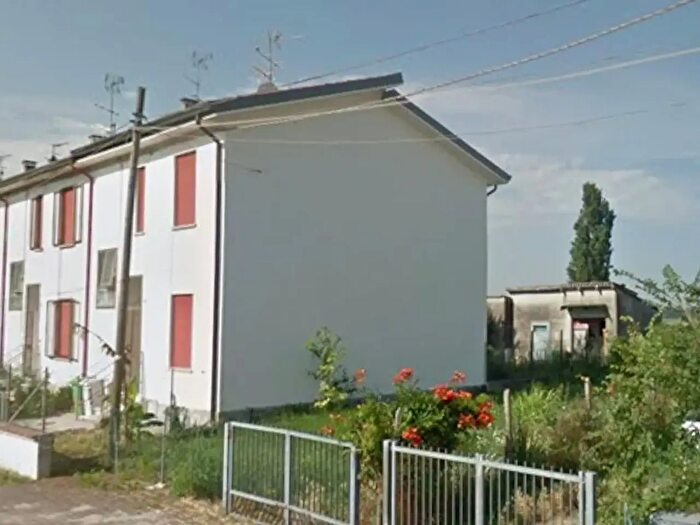 Casa trilocale in vendita in Ceneselli