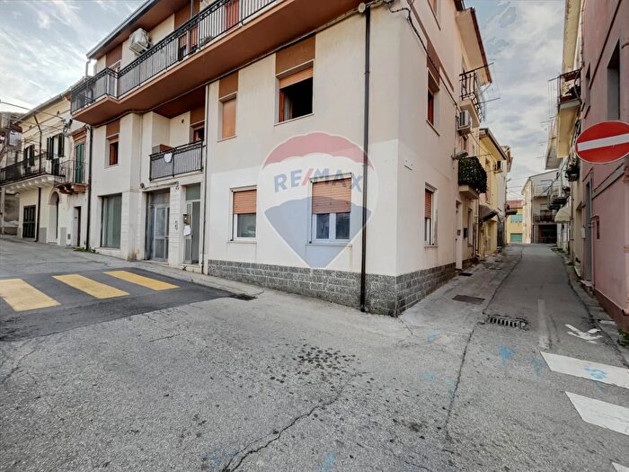 Appartamento con 5 locali in vendita in Corso Giuseppe Garibaldi, Paglieta
