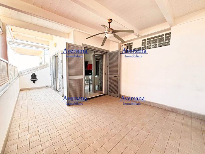 Appartamento quadrilocale in affitto in Via Romaniello, TrentolaDucenta