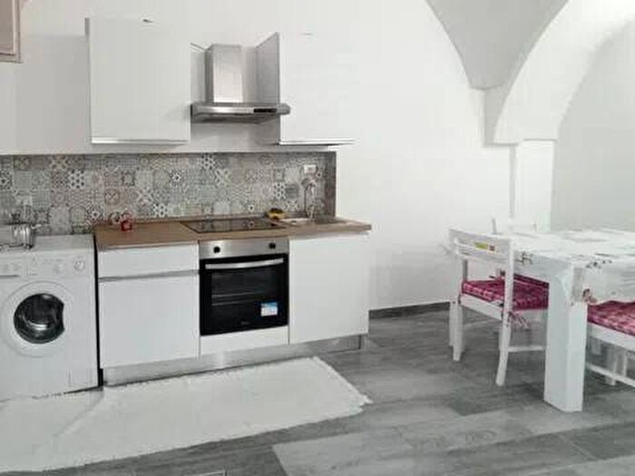 Appartamento bilocale in affitto in Via Del Castello Nn, Centro, Formia