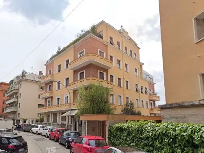 Appartamento con 6 locali in affitto in Via Giuseppe Mercalli, Roma