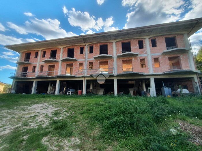 Casa quadrilocale in vendita in Contrada Valle SantAndrea, Veroli