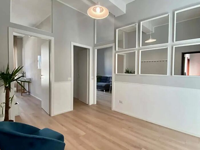 Appartamento monolocale in affitto in Viale Bligny, Milano