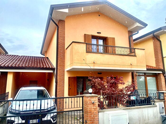 Casa trilocale in vendita in Turriaco