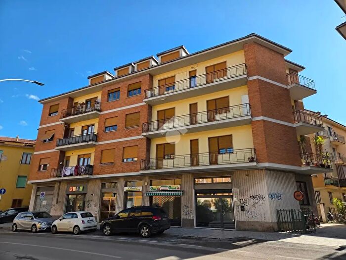 Appartamento con 5 locali in vendita in Viale Marcello Federici, Ascoli Piceno