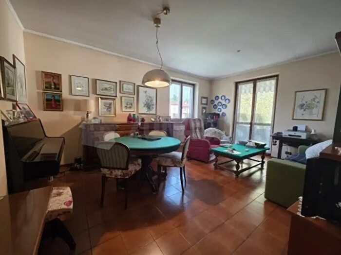 Appartamento con 5 locali in vendita in Viale Belforte, Varese