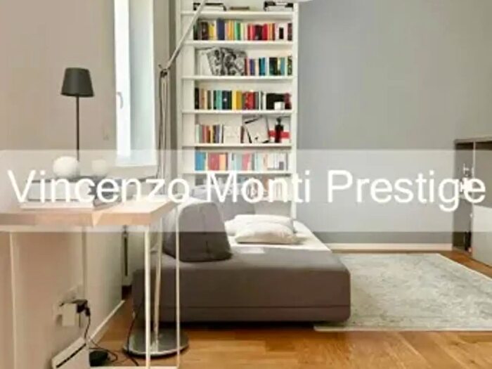 Appartamento bilocale in vendita in Corso Magenta, Milano