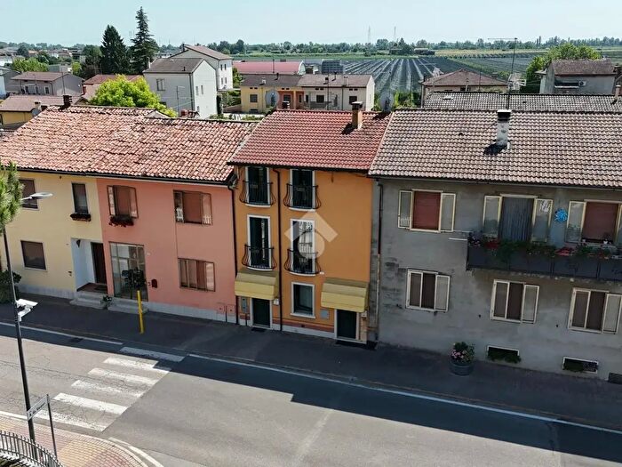 Casa quadrilocale in vendita in Via Strà, Belfiore