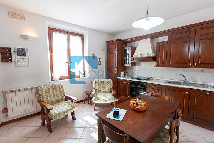 Appartamento bilocale in vendita in Pietrasanta