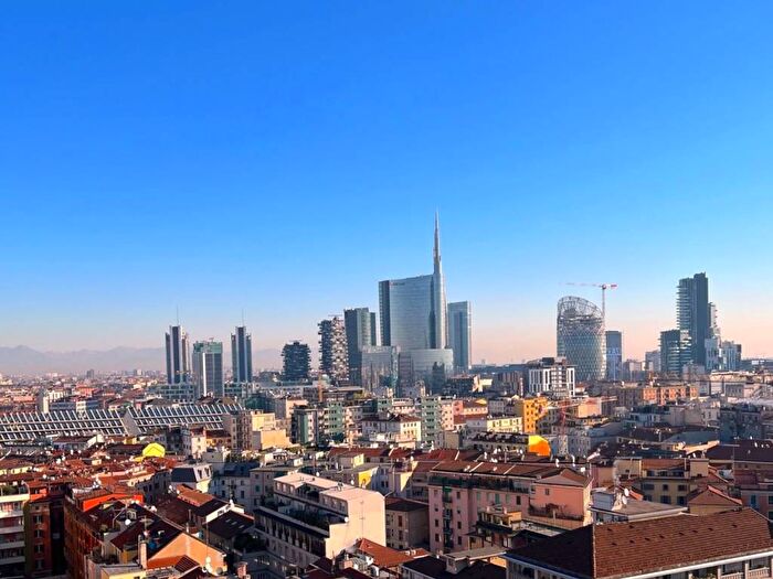 Appartamento bilocale in affitto in Piazzale Biancamano, Moscova, Milano