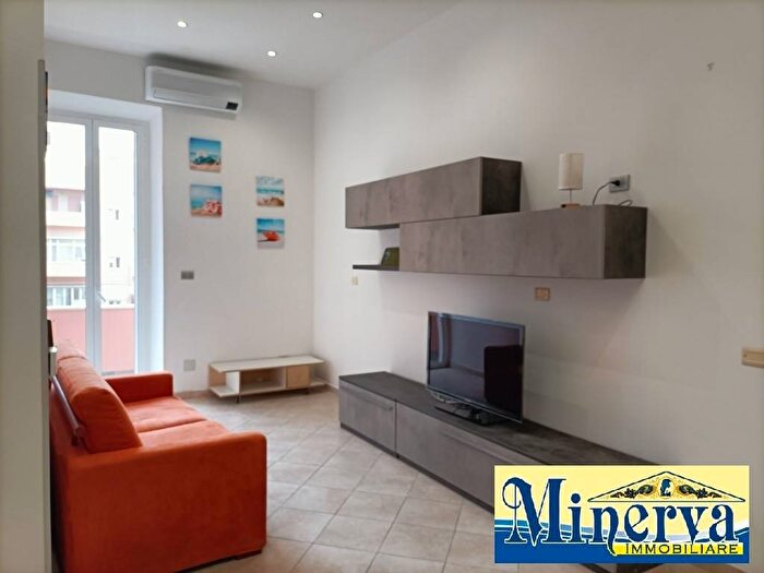 Appartamento trilocale in affitto in Piazza Pia, Centro Storico, Anzio