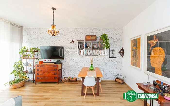 Appartamento trilocale in vendita in Via Lodovico Antonio Muratori, Busto Arsizio