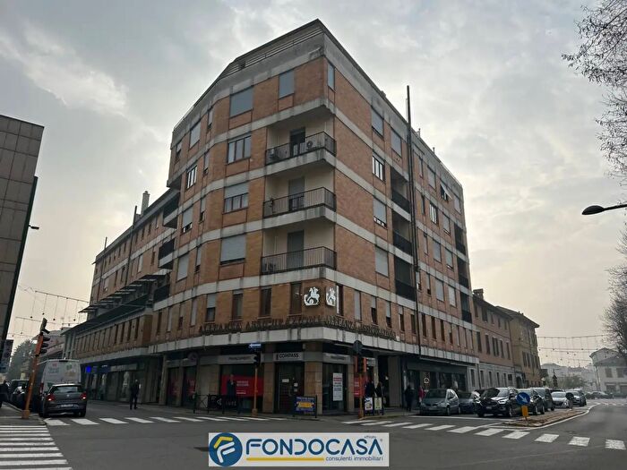 Appartamento trilocale in affitto in Via Crippa, Treviglio