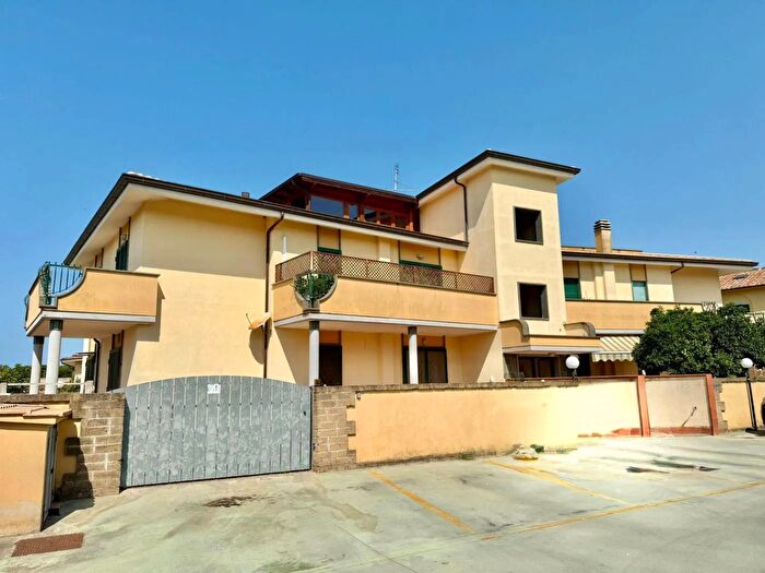 Appartamento con 6 locali in vendita in Via Esculapio Anzio, Anzio