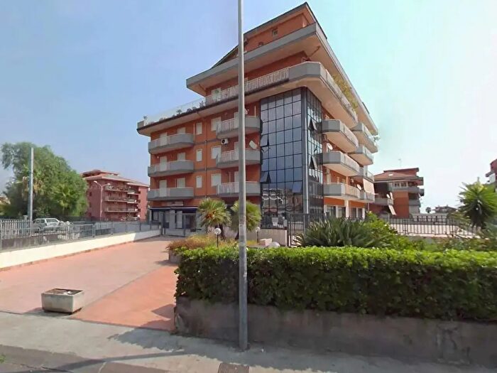 Appartamento quadrilocale in vendita in Giarre