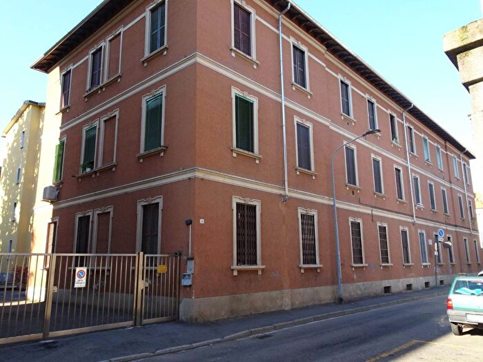 Appartamento bilocale in affitto in Via San Carlo Borromeo, Centro, Rho