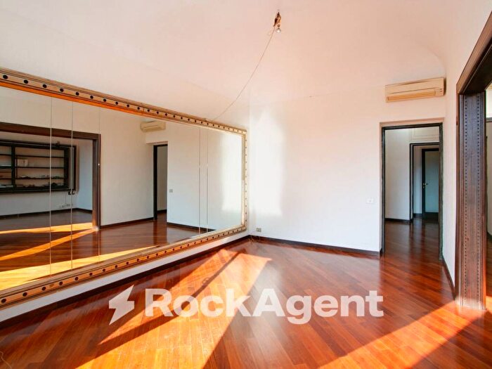 Appartamento quadrilocale in affitto in Corso dItalia, Salario Porta Pia, Roma