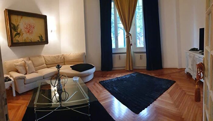 Appartamento quadrilocale in affitto in Centro, Bordighera