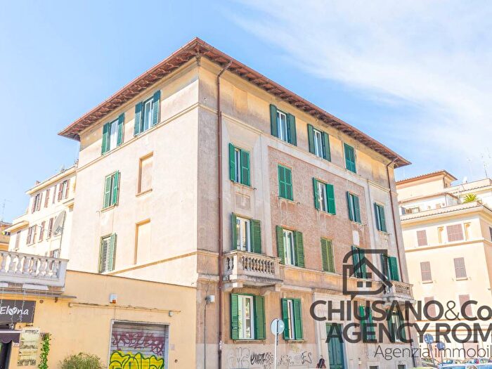 Appartamento trilocale in affitto in Via Giuseppe Manno, Appio Latino, Roma