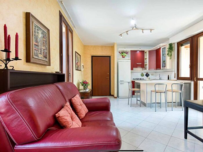 Appartamento trilocale in affitto in Via Giacomo Puccini, San Michele, Busto Arsizio