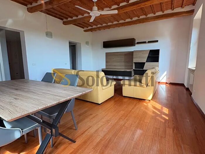 Appartamento quadrilocale in affitto in Strada di Busseto, Siena