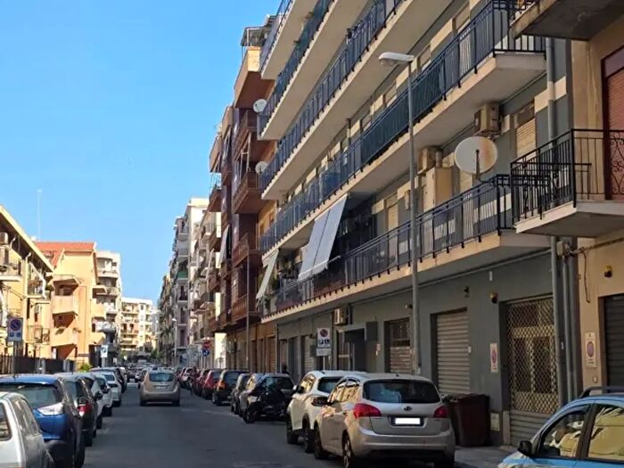 Appartamento quadrilocale in vendita in Via Massimo Scala, Milazzo