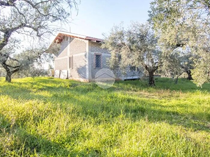 Casa trilocale in vendita in Via dei Caolini, Marcellina