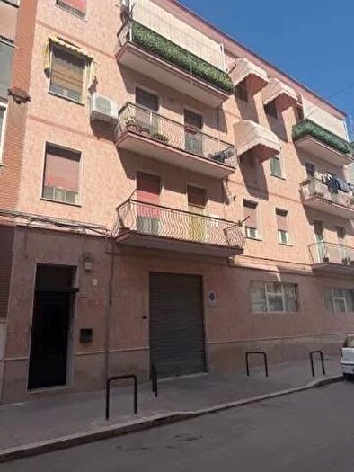 Appartamento quadrilocale in vendita in Via Homs, Foggia