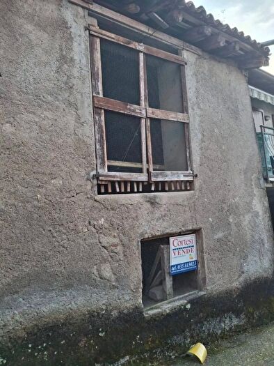 Casa trilocale in vendita in Piazza Generale Armando DiazCasazza, Casazza