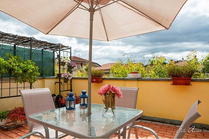 Casa quadrilocale in vendita in Via della Gronda, Terminetto Migliarina, Viareggio