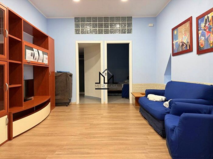 Appartamento bilocale in affitto in Via Antonio Veneziano, Zisa, Palermo