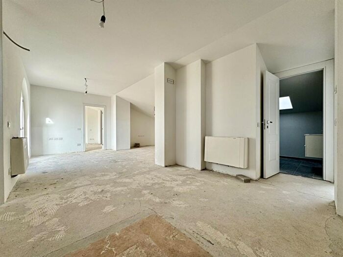 Appartamento trilocale in vendita in Via Aurelio Saffi, Albano Laziale