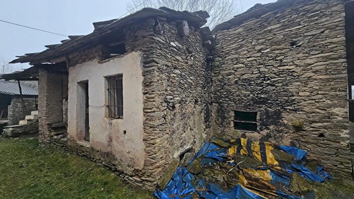 Casa monolocale in vendita in Borgata Agliasco Gignosa, Paesana