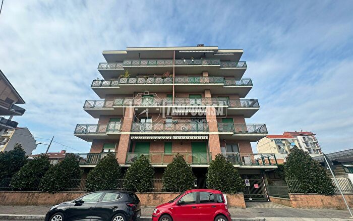 Appartamento bilocale in vendita in Via Fea Leonardo, Torino