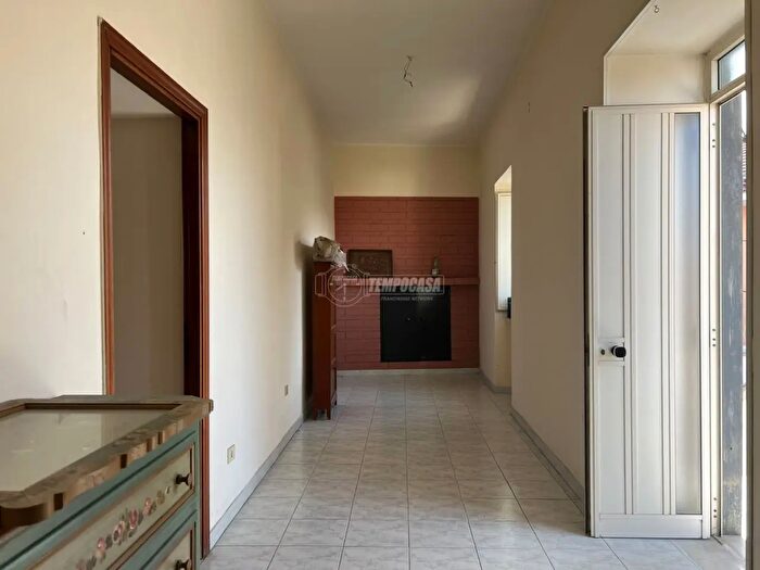 Appartamento trilocale in vendita in Via Alessandro Bisceglia, Aversa