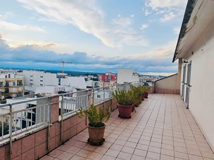 Appartamento con 5 locali in vendita in Bitonto