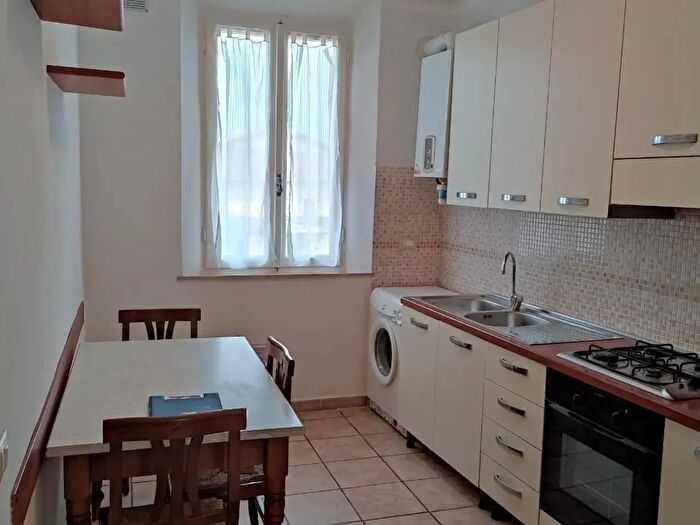 Appartamento quadrilocale in affitto in Pisa