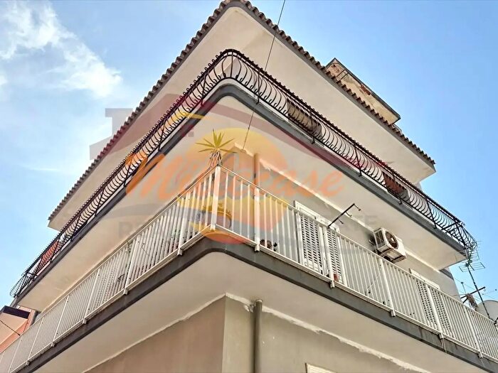 Appartamento trilocale in vendita in Via Poggio del Carancino, Siracusa