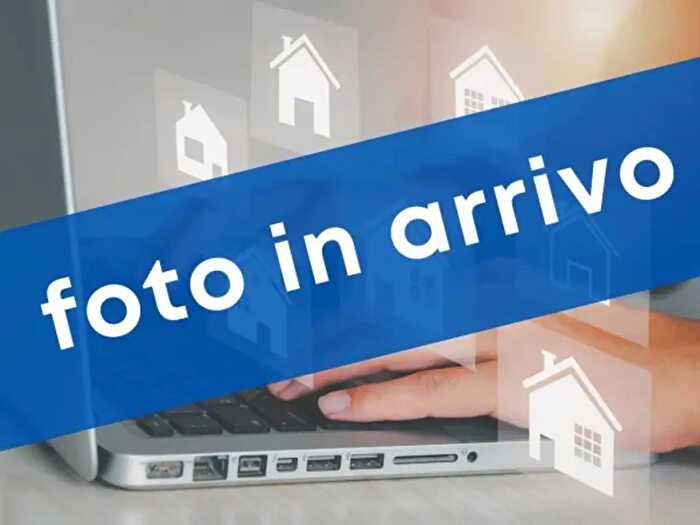 Appartamento quadrilocale in vendita in Modena