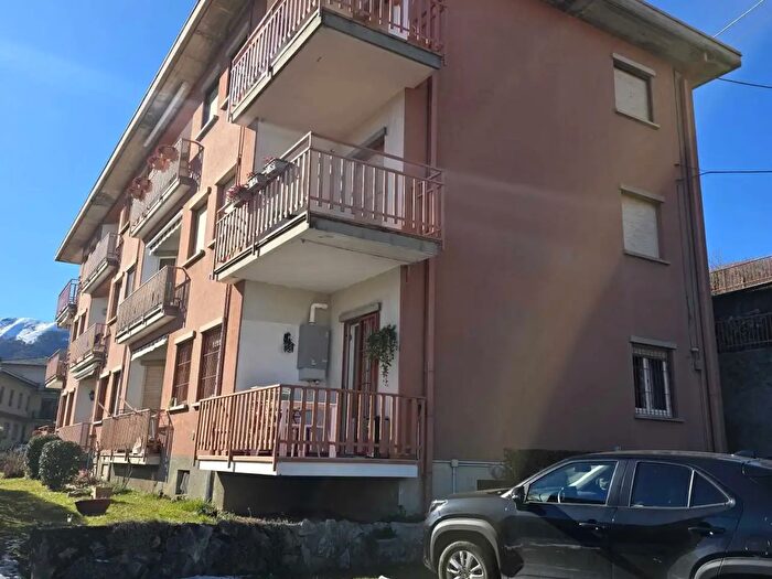 Appartamento bilocale in vendita in Via Calbera, Sormano