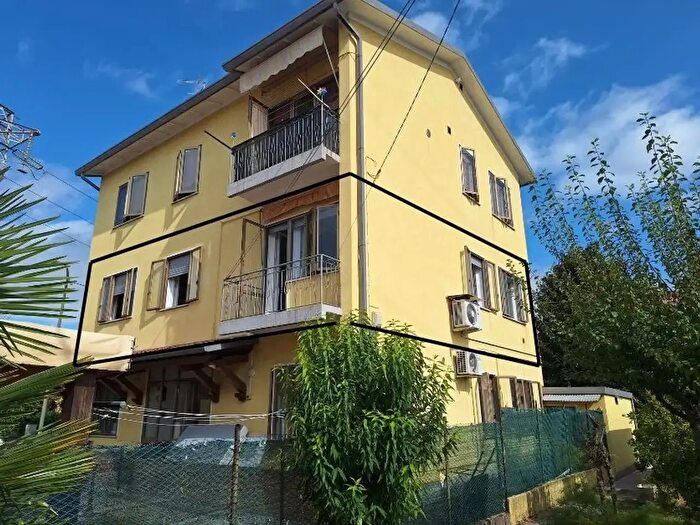 Appartamento quadrilocale in vendita in Via Miranese, Venezia