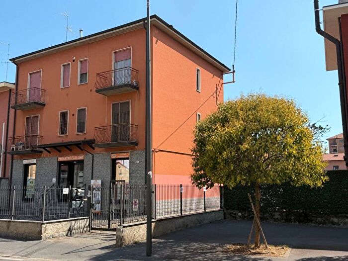 Appartamento bilocale in affitto in Viale Piave, Centro, Cologno Monzese