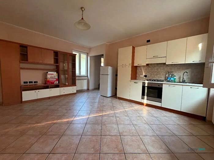 Appartamento bilocale in affitto in Via Cavour, Trezzo SullAdda