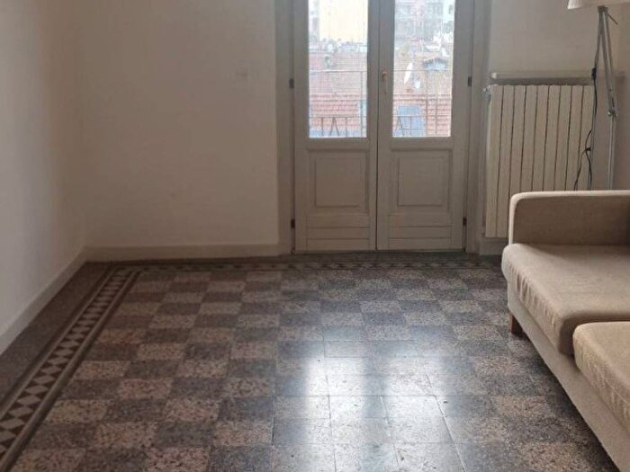 Appartamento bilocale in affitto in Via Gerolamo Turroni, Plebisciti Susa, Milano