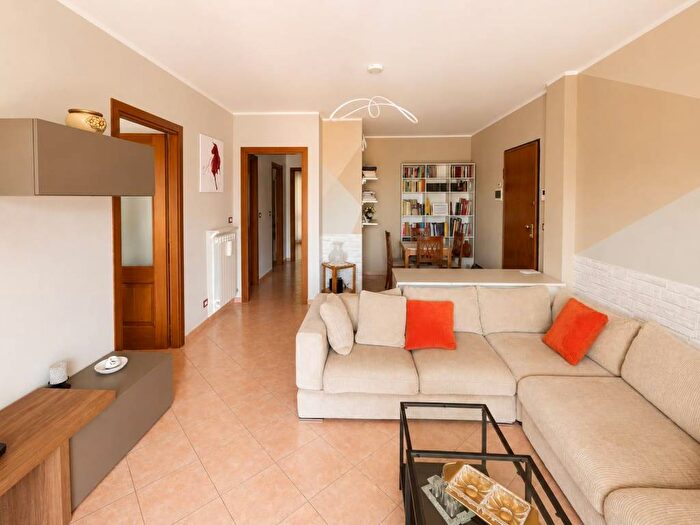 Appartamento quadrilocale in affitto in Via Luigi Pirandello, Mercato Santa Maria, Moncalieri