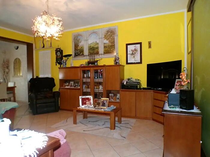Casa con 5 locali in vendita in Via Marzabotto, Ostellato