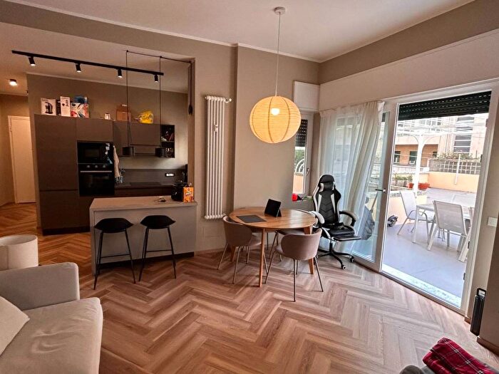 Appartamento trilocale in affitto in Via Alessandro Rimassa, Foce, Genova