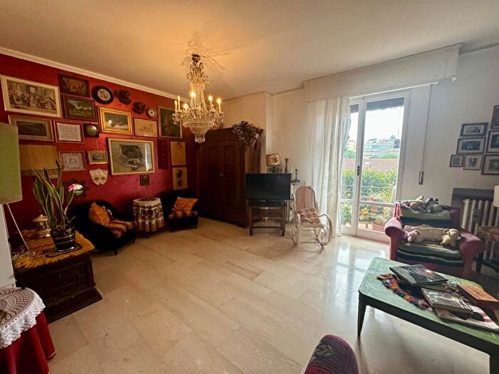 Appartamento con 5 locali in vendita in Siena Si, Siena